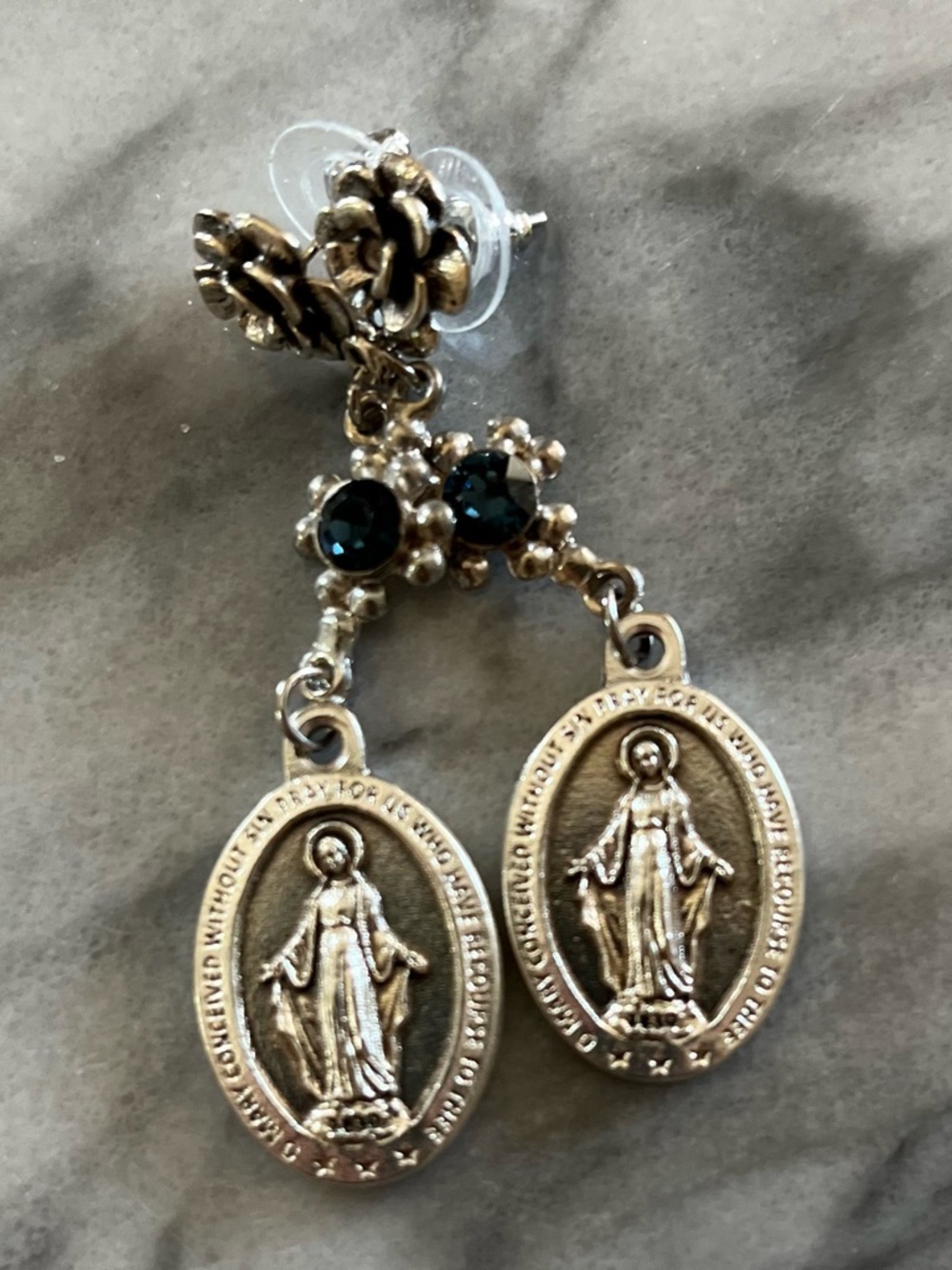 Earrings Miraculous Mary, Milagro Hearts Montana Blue Crystals